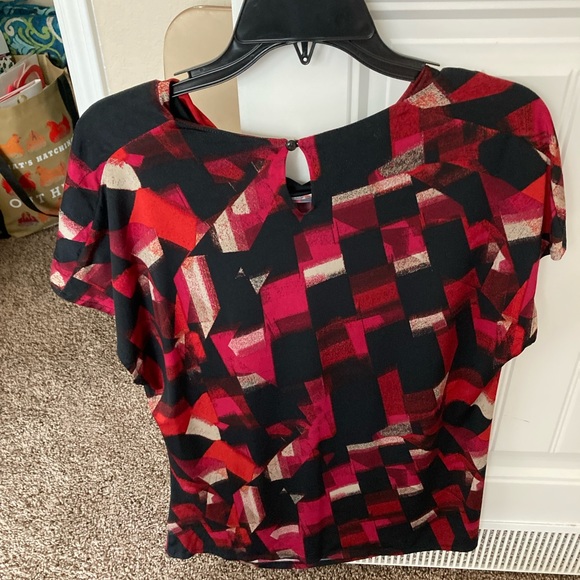 Woman’s Blouse - Picture 5 of 7